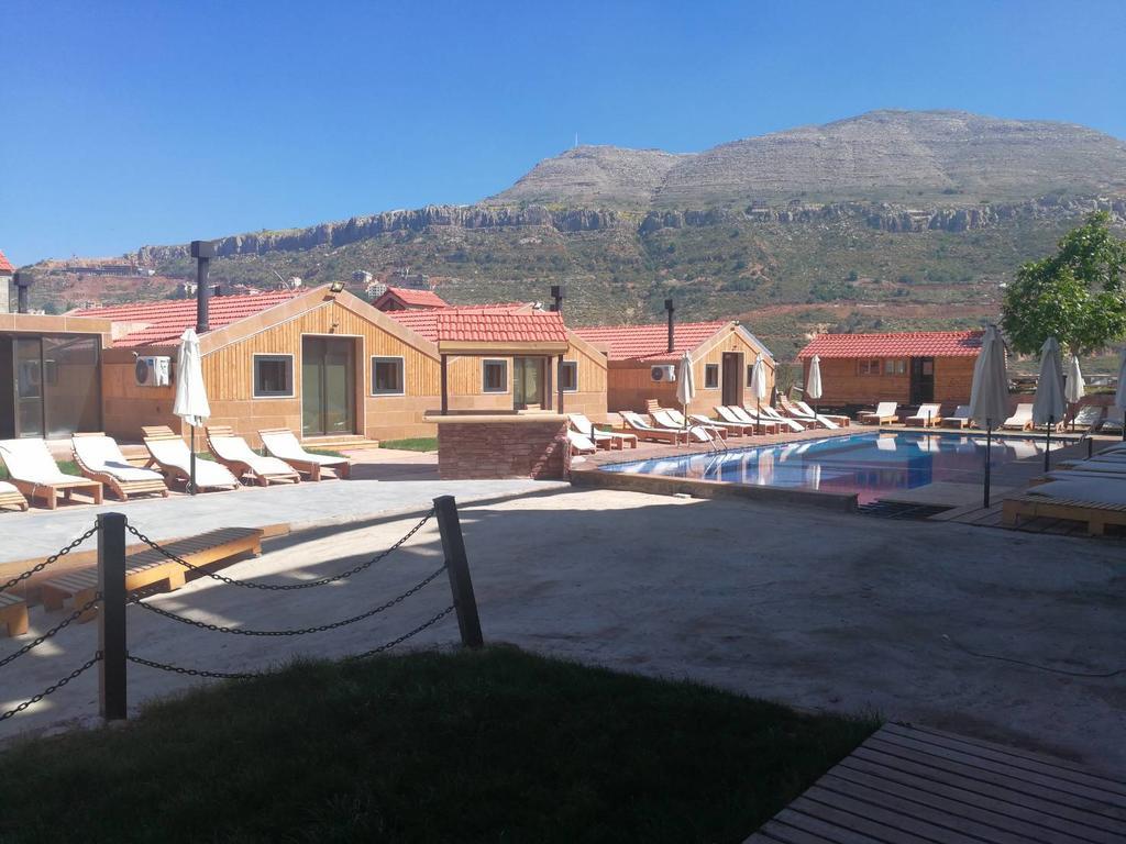Villetta di Fārayyā Esterno foto